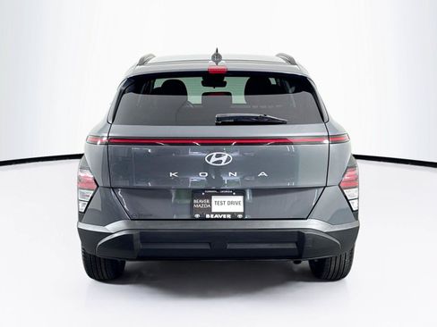 Used 2025 Hyundai Kona SEL FWD image 9