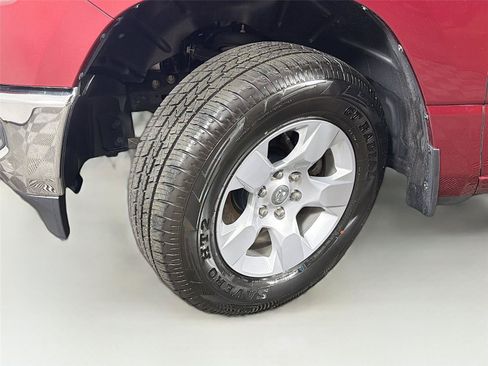 Used 2023 RAM 1500 Big Horn AWD/4WD image 36