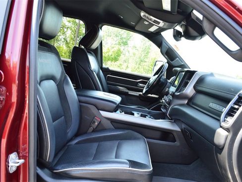 Used 2021 RAM 1500 Laramie w/ Sport Appearance Package image 33