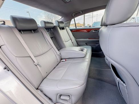Used 2007 Toyota Avalon Touring FWD image 19
