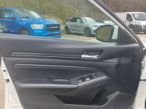 Used 2020 Nissan Altima 2.5 S image 11