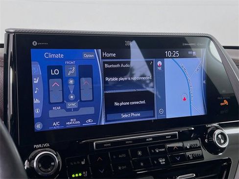 Used 2020 Toyota Highlander Platinum image 15