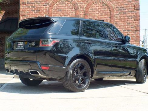 Used 2018 Land Rover Range Rover Sport HSE image 5