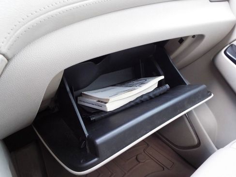 Used 2015 GMC Yukon XL Denali w/ Touring Package image 36