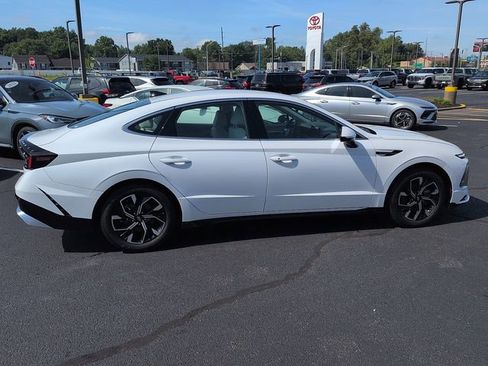 Used 2025 Hyundai Sonata SEL FWD image 8