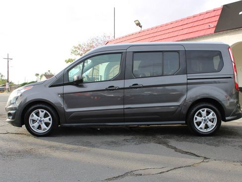 Used 2016 Ford Transit Connect Titanium image 35