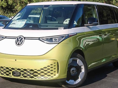 New 2025 Volkswagen ID. Buzz Pro S Plus image 1