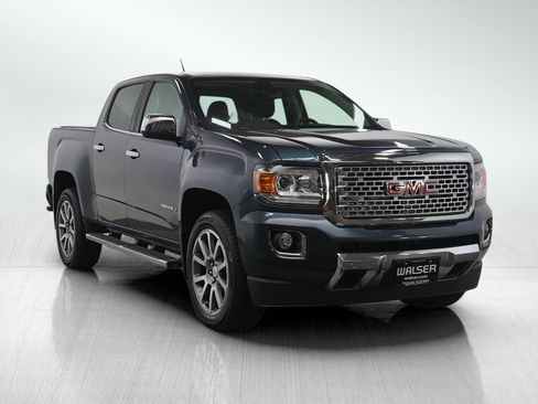 Used 2019 GMC Canyon Denali image 7