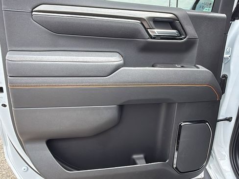 New 2026 GMC Sierra 1500 AT4 AWD/4WD image 16