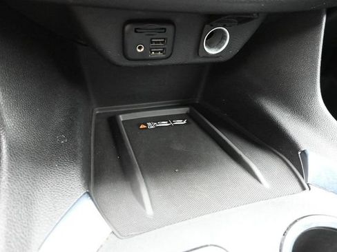 Used 2023 Chevrolet Traverse RS w/ LPO, Floor Liner Package AWD/4WD image 40