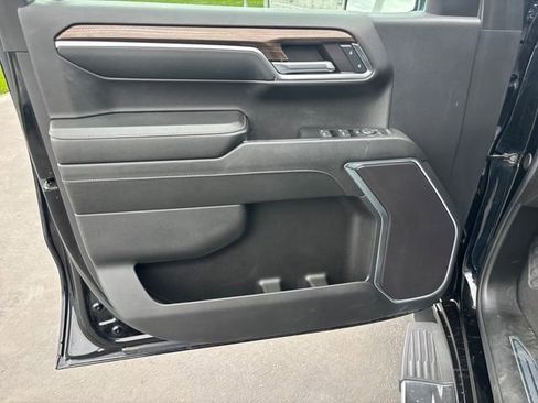 Used 2024 Chevrolet Silverado 1500 LT w/ Protection Package image 10