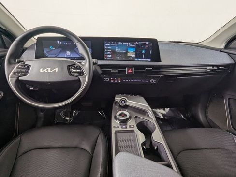 Used 2022 Kia EV6 Wind image 14