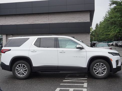 Used 2023 Chevrolet Traverse LT AWD/4WD image 18