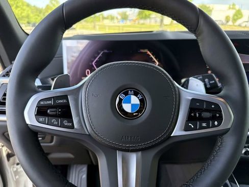 New 2026 BMW X5 xDrive40i w/ M Sport Package AWD/4WD image 34