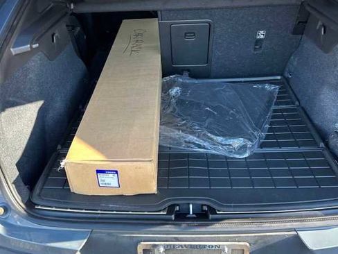 Used 2023 Volvo C40 P8 Recharge Ultimate w/ Protection Package Premier image 8