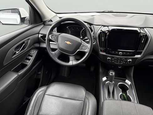 Used 2019 Chevrolet Traverse LT w/ LT Premium Package image 13