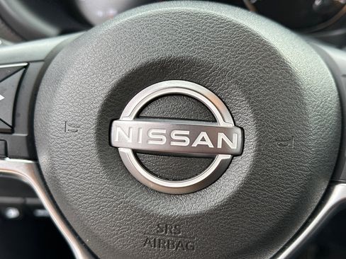 Used 2024 Nissan Kicks SV image 24