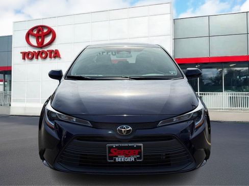 Used 2023 Toyota Corolla LE image 10
