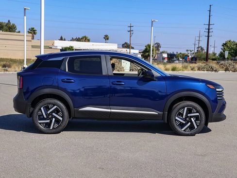 New 2026 Nissan Kicks SV FWD image 3