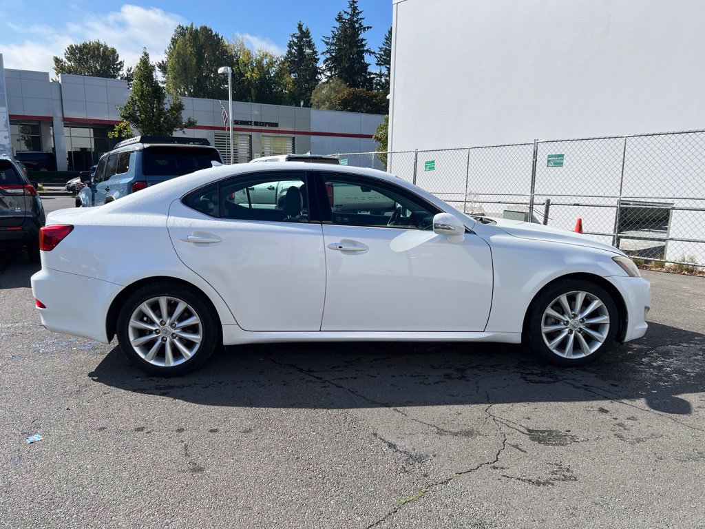 Used 2009 Lexus IS 250 RWD image 3