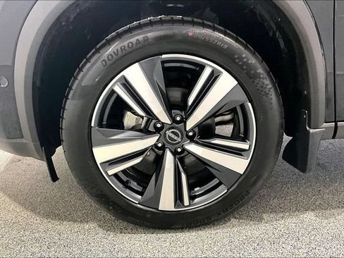 Used 2023 Nissan Rogue Platinum AWD/4WD image 41