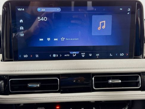 Used 2025 Lincoln Aviator Reserve w/ Illumination Package RWD image 15