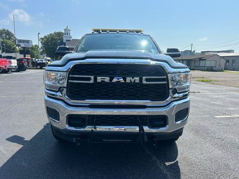 Used 2019 RAM 2500 Tradesman AWD/4WD image 2