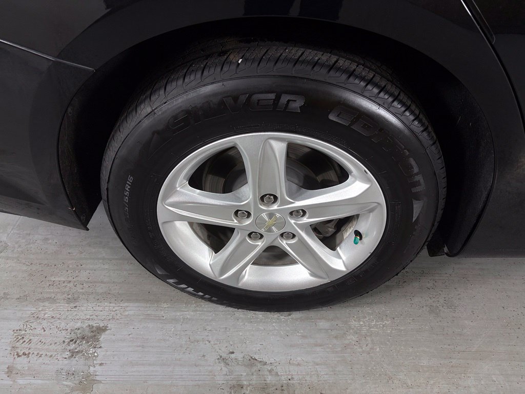 Used 2020 Chevrolet Malibu LS FWD image 11