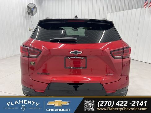 Used 2023 Chevrolet Blazer RS image 4