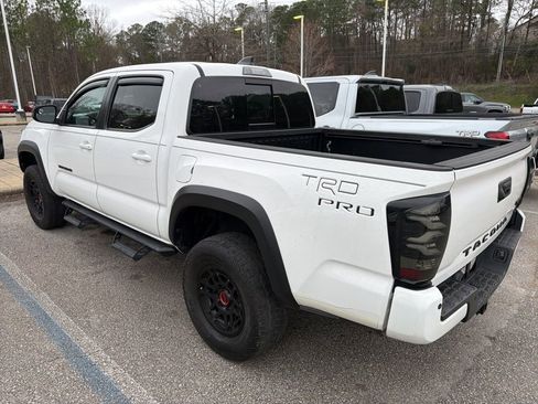 Used 2022 Toyota Tacoma TRD Pro image 2