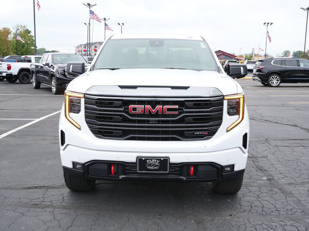 Certified 2024 GMC Sierra 1500 AT4 w/ AT4 Preferred Package AWD/4WD image 4
