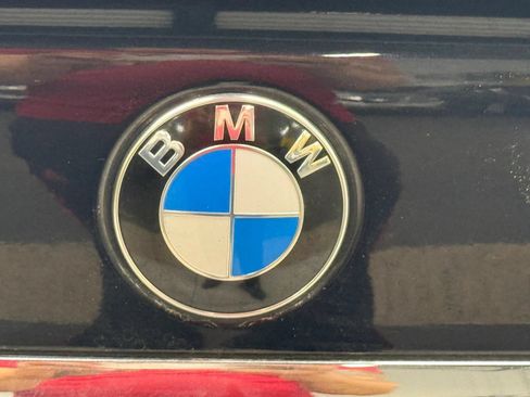 Used 2015 BMW 750i RWD image 13