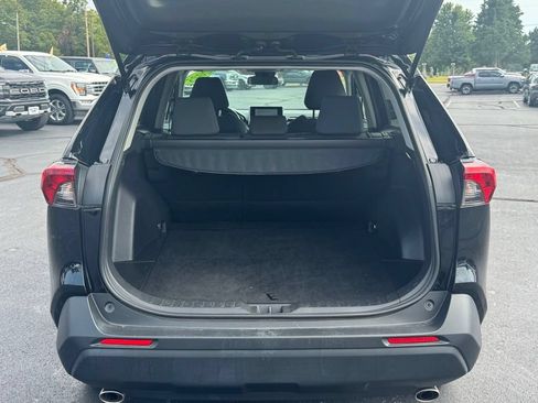 Used 2025 Toyota RAV4 XLE AWD/4WD image 26