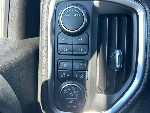 Used 2022 Chevrolet Silverado 2500 High Country w/ LPO, Hitch Package image 15