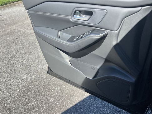 New 2026 Nissan Rogue SV AWD/4WD image 13