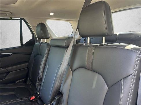 Used 2023 Honda Pilot Touring image 22