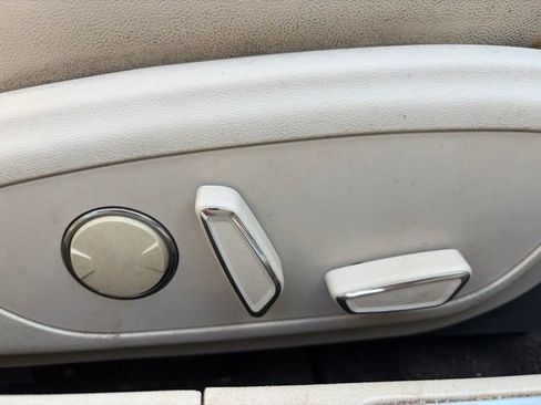 Used 2015 Lincoln MKZ Hybrid w/ Equipment Group 202A Reserve FWD image 15
