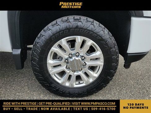 Used 2021 GMC Sierra 2500 Denali w/ Technology Package image 9