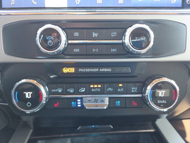 Certified 2022 Ford F350 Lariat AWD/4WD image 37