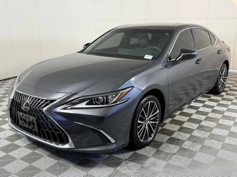 Used 2023 Lexus ES 300h 300h image 2