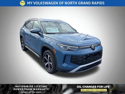 New 2026 Volkswagen Tiguan SE