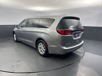 Used 2020 Chrysler Pacifica Touring video 3