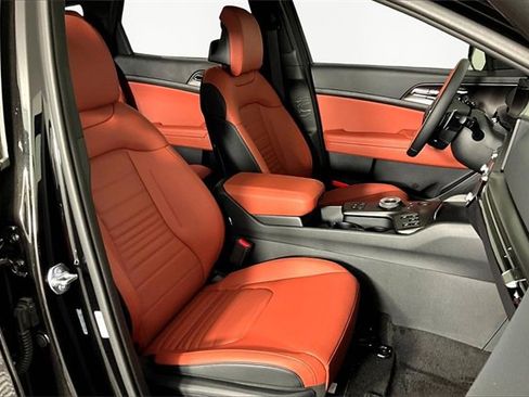New 2026 Kia Sportage SX Prestige image 11