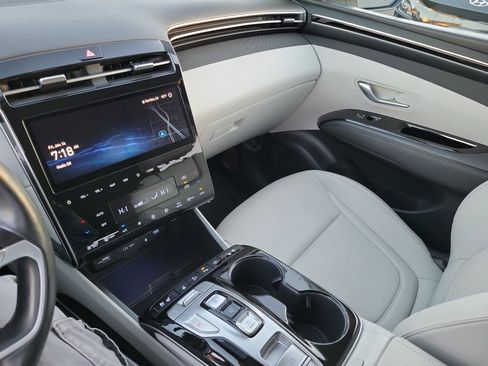 Certified 2023 Hyundai Tucson Limited image 15