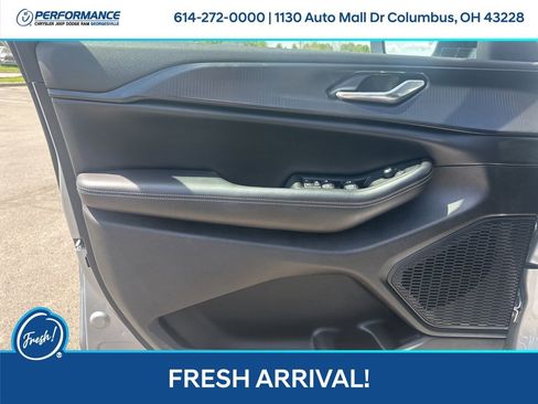 Used 2024 Jeep Grand Cherokee L Laredo w/ Luxury Tech Group I image 10