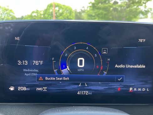 Used 2024 Chevrolet Traverse LT AWD/4WD image 10