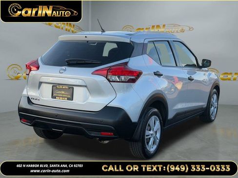 Used 2018 Nissan Kicks S w/ Exterior Electronics Package image 5