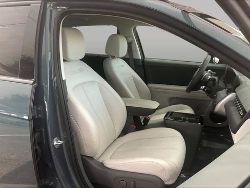 Certified 2025 Hyundai Ioniq 5 Limited AWD/4WD image 8