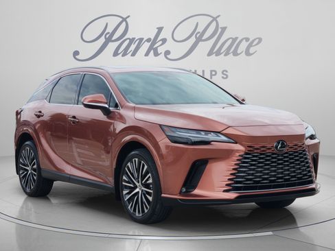 Used 2024 Lexus RX 350 Premium Plus w/ Convenience Package FWD image 4