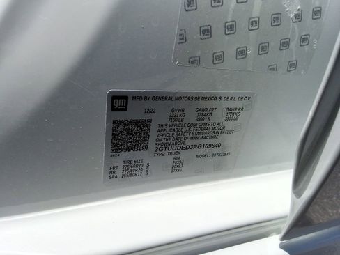 Certified 2023 GMC Sierra 1500 SLT w/ SLT Premium Plus Package AWD/4WD image 39